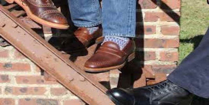 کفش های رسمی مردانه
